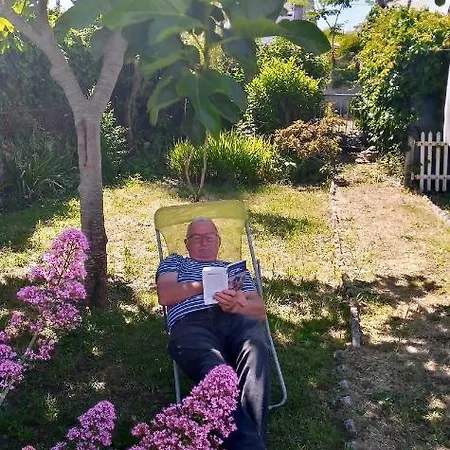 Prázdninový dům Maison Avec Jardin Proche